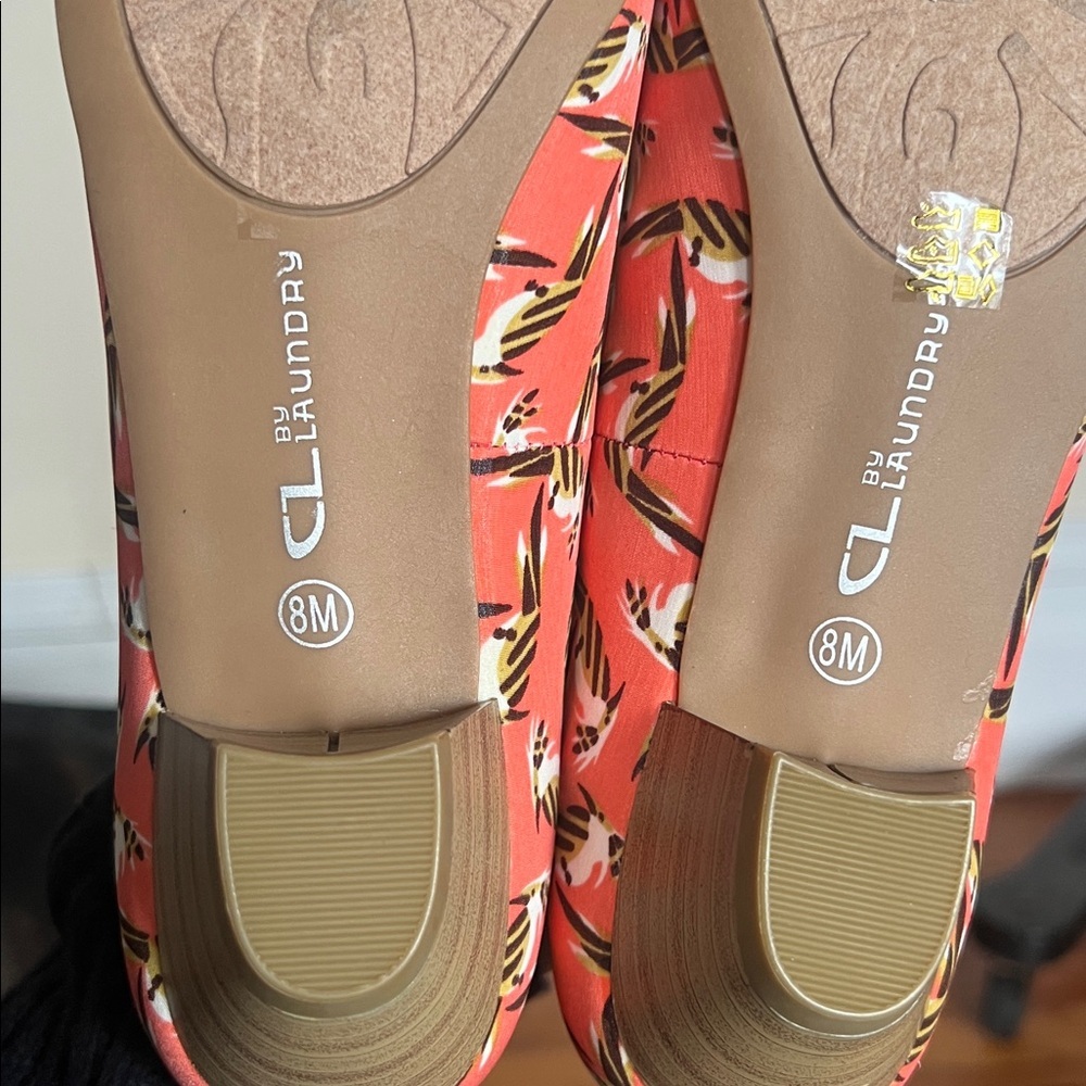 CL by Laundry Home Run Parrots Coral Patterned Peep-Toe Heels - NIB - Size 8 - Picture 5 of 11